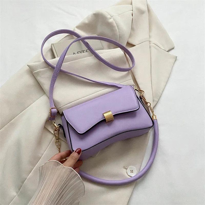 Small Shoulder Bag for Women ⎜ Bag with Gold Buckle
