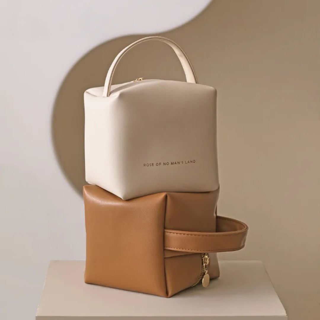 Cosmetic Bag for Women ⎜ Portable Storage Bag with Large Capacity and Elegant Design
