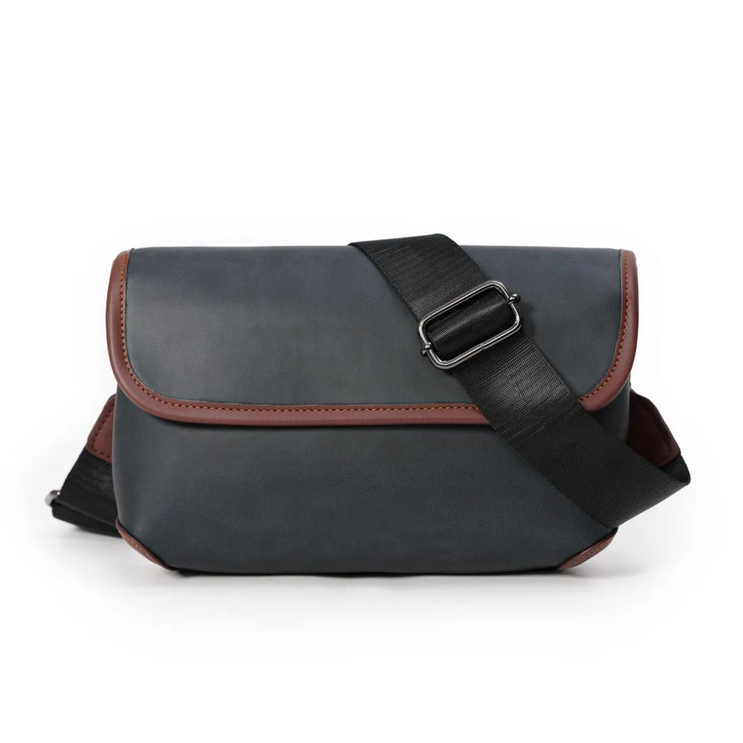 Shoulder Bag for Men ⎜ Fashionable Landscape Format with Magnetic Flap and Adjustable Shoulder Strap