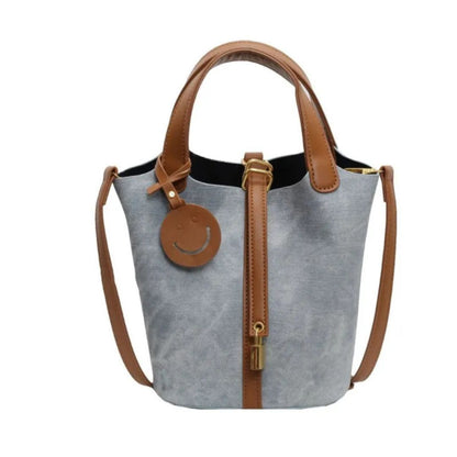 Retro Handbag for Women ⎜ Fashionable Bag with Smiley Tag and Adjustable Shoulder Strap