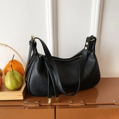 Fashionable Shoulder Bag for Women ⎜ Simple Shoulder Bag in Dumpling Design with Adjustable Strap