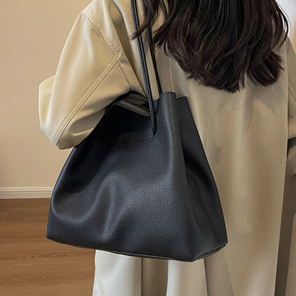 Women's Bag ⎜ Large  Practical Shoulder Bag for Everyday Use