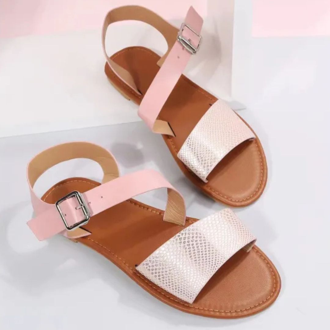 Women's Roman Sandals with Ankle Strap ⎜ Flat Summer Shoes with Buckle and Comfort for Plus Sizes