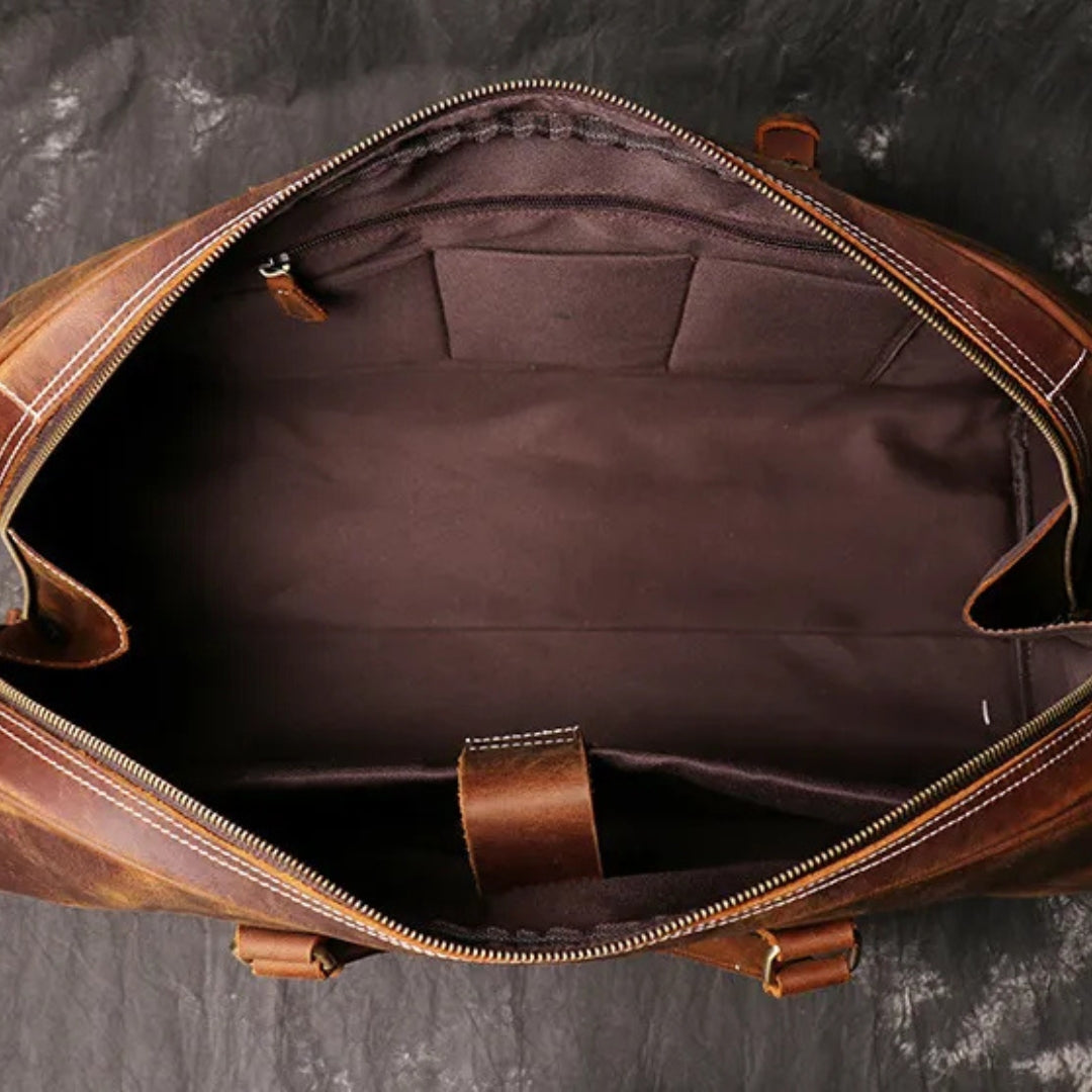 Travel Bag for Men ⎜ Robust Leather Bag with Shoulder Strap and Large Capacity