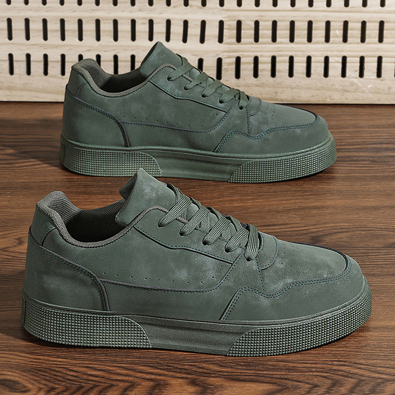 Men's Sneakers ⎜ Comfortable Casual Shoes in Suede for Spring and Autumn