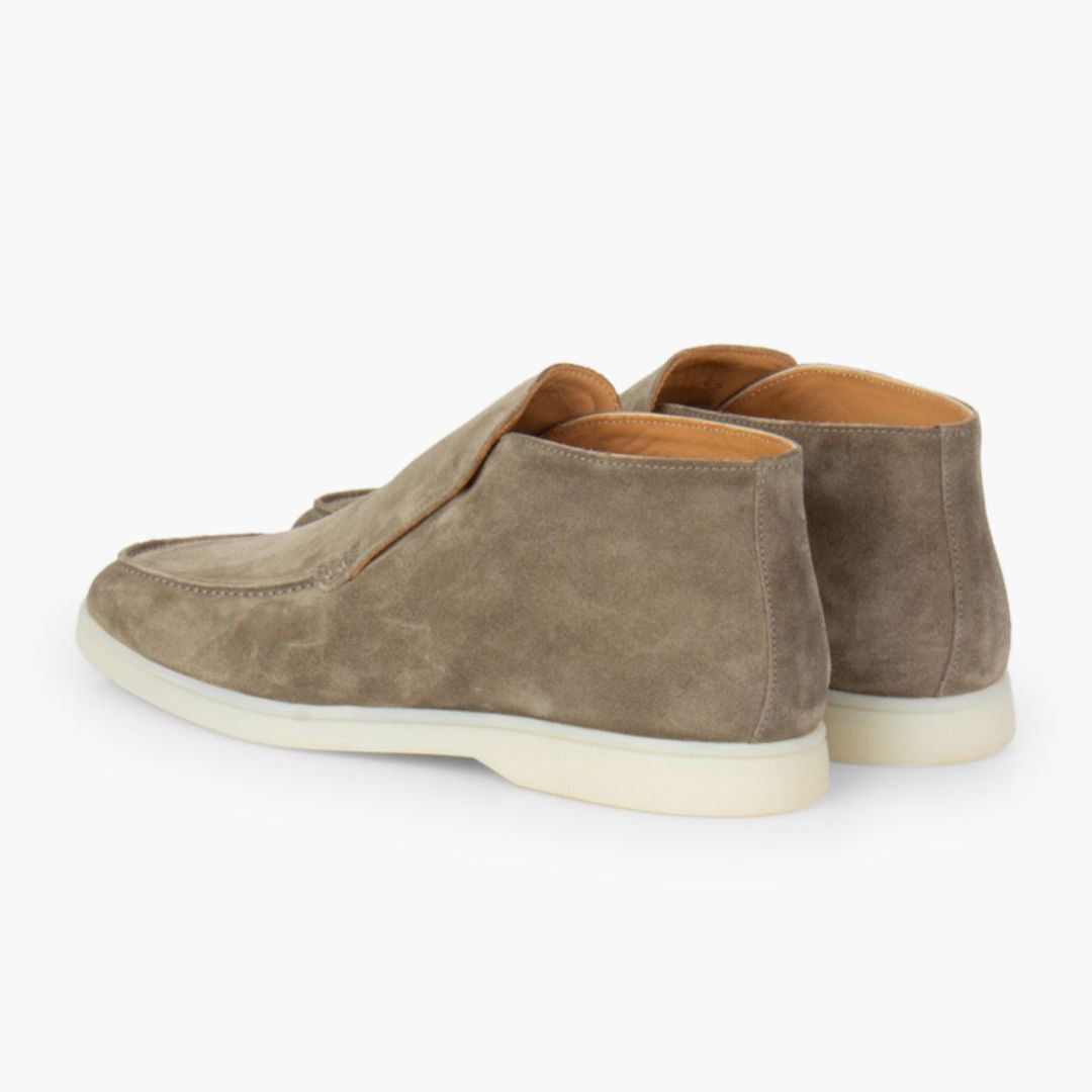 Men's Slip - on Shoes ⎜ Comfortable Suede Moccasins in a Modern Design for Everyday Wear