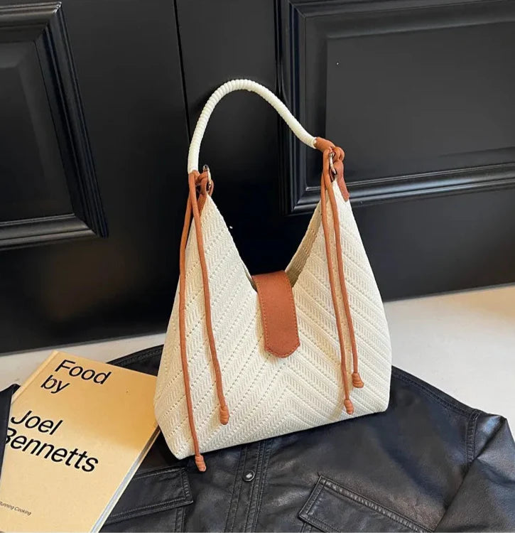 Large Shoulder Bag for Women ⎜ Fashionable Shoulder Bag with a Practical Size and Unique Design