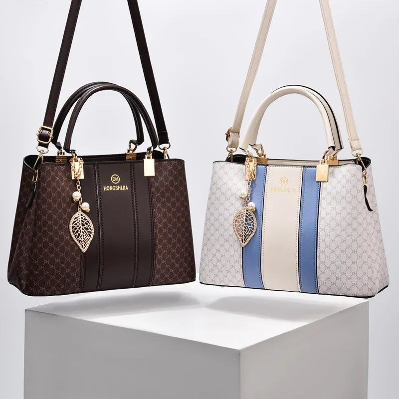 Elegant Shoulder Bag for Women ⎜ Versatile Handbag with Contrasting Colours and Generous Storage Space