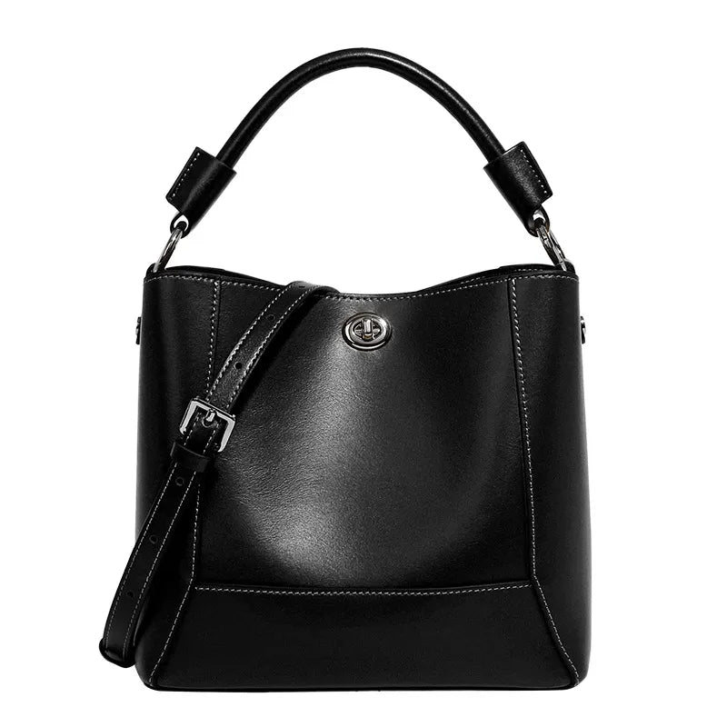 Leather Shoulder Bag for Women ⎜ Stylish Handbag with Adjustable Shoulder Strap and Elegant Design