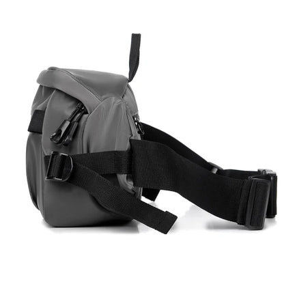 Multifunctional Shoulder Bag ⎜ Stylish Chest Bag for Everyday Use and Travelling with a Large Capacity