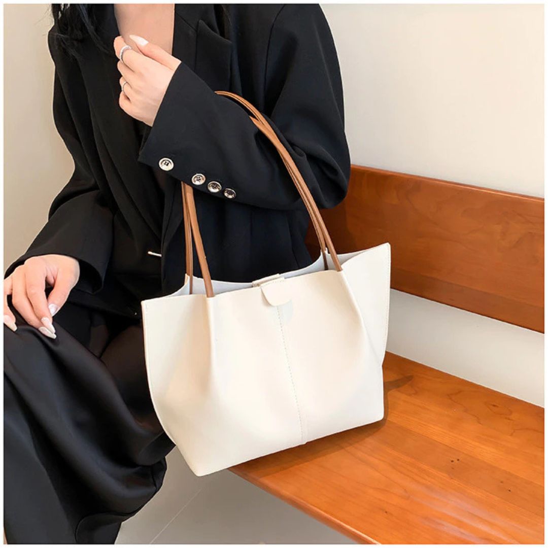 Retro Two - Piece Set ⎜ Elegant Bag with Practical Cosmetic Bag and Plenty of Storage Space