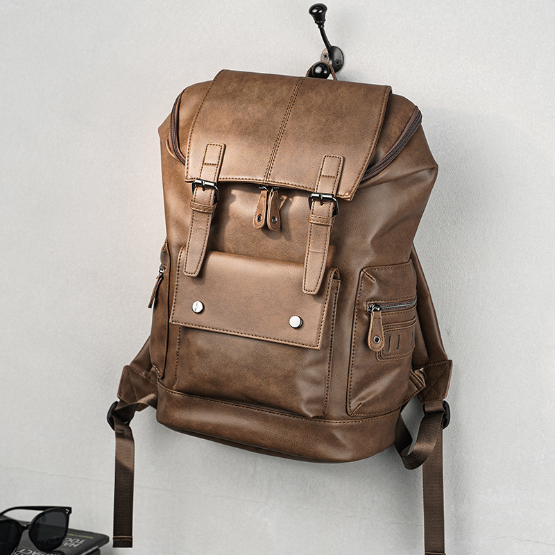 Retro Backpack for Men ⎜ Spacious Leather Backpack in a Casual Design for Everyday Life and Leisure
