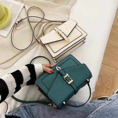 Shoulder Bag for Women ⎜ Elegant Handbag with Golden Buckle and Adjustable Strap