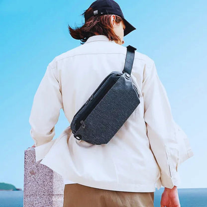 Shoulder Bag for Men ⎜ Sporty Design with Water - Repellent Material and Adjustable Shoulder Strap