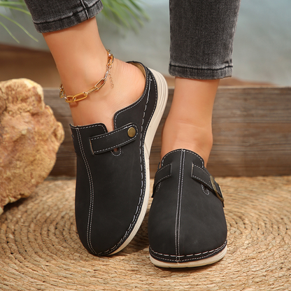 Women's Wedge Slippers with Metal Buckle ⎜ Comfortable Clogs with Latch Fastening and Trendy Design