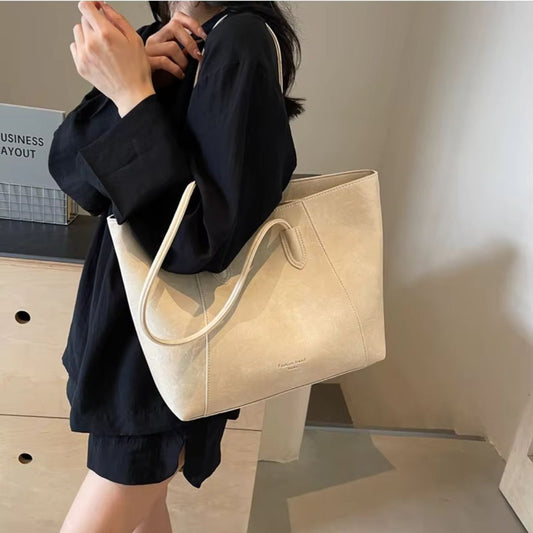 Women's Bag ⎜ Large Elegant Carrier Bag for Everyday Use