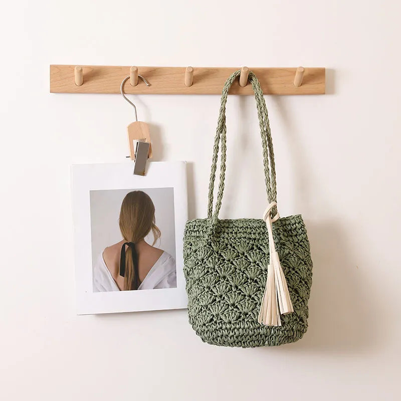 Strout Bag with Tassels ⎜ Fashionable Shoulder Bag with Fan Design for Everyday Use