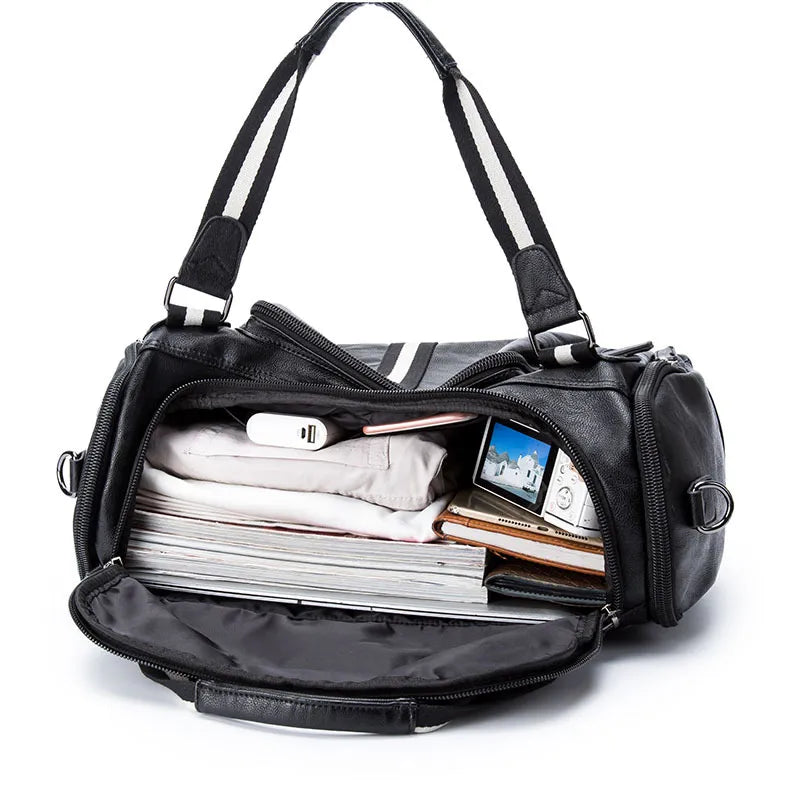 Sports Bag for Men and Women ⎜ Compact Leisure Bag with Shoulder Strap and Practical Compartments