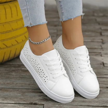 Flat Trainers for Women ⎜ Comfortable Shoes with an Openwork Design for Summer and Leisure