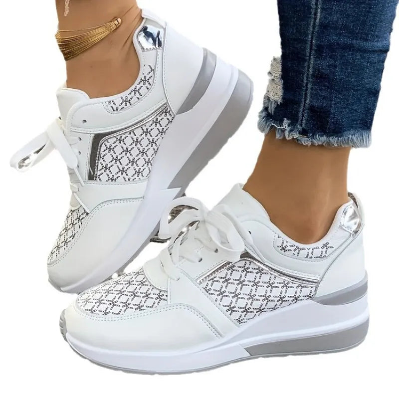 Women's Trainers ⎜ Fashionable Lace - Up Shoes with a Thick Sole and Elegant Accents for Everyday Wear