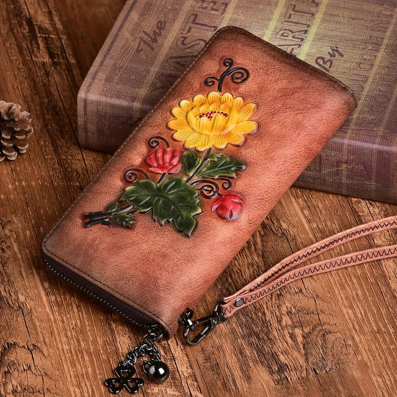 Women's Wallet with Zip ⎜ Retro Design with Floral Embossing and Practical Wrist Strap