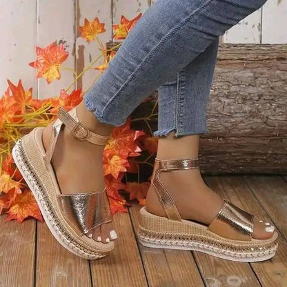Women's Wedge Sandals ⎜ Airy Summer Shoes with a Cut - Out Design and Open Fish - Mouth Toe