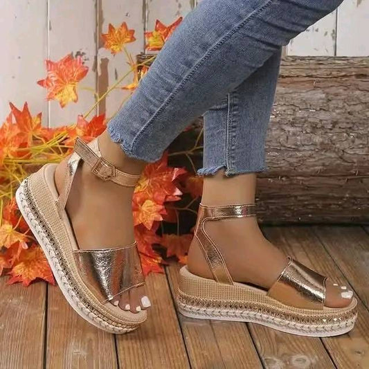 Women's Wedge Sandals ⎜ Airy Summer Shoes with a Cut - Out Design and Open Fish - Mouth Toe