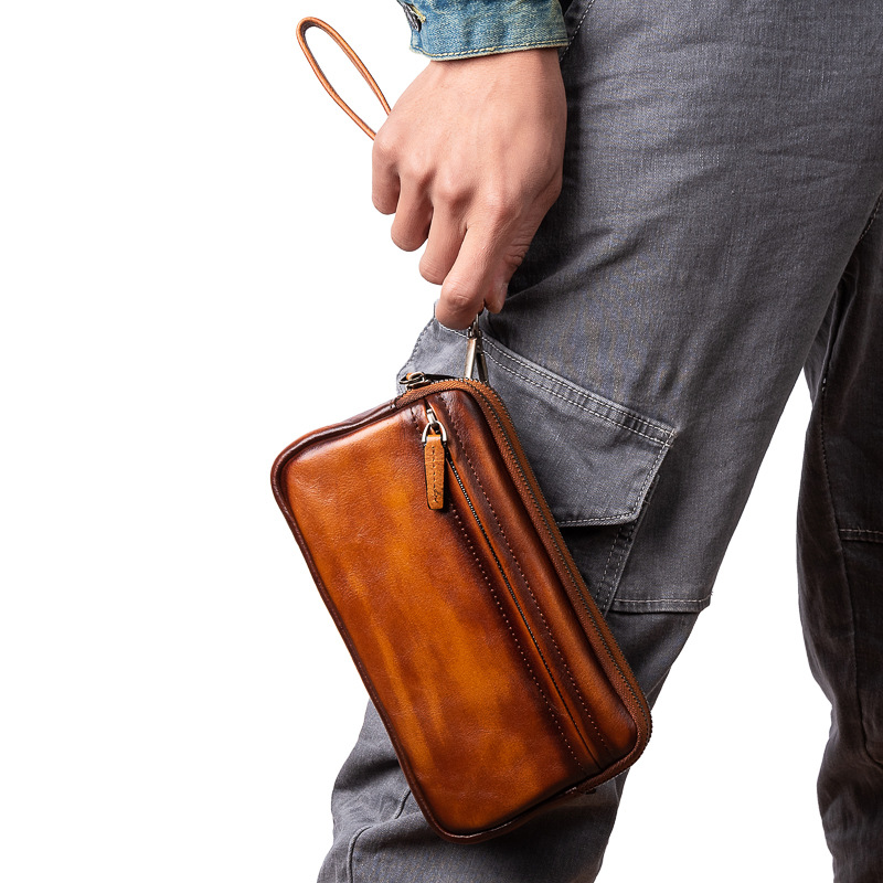 Leather Clutch for Men ⎜ Stylish Bag with Zip and Spacious Inner Compartment