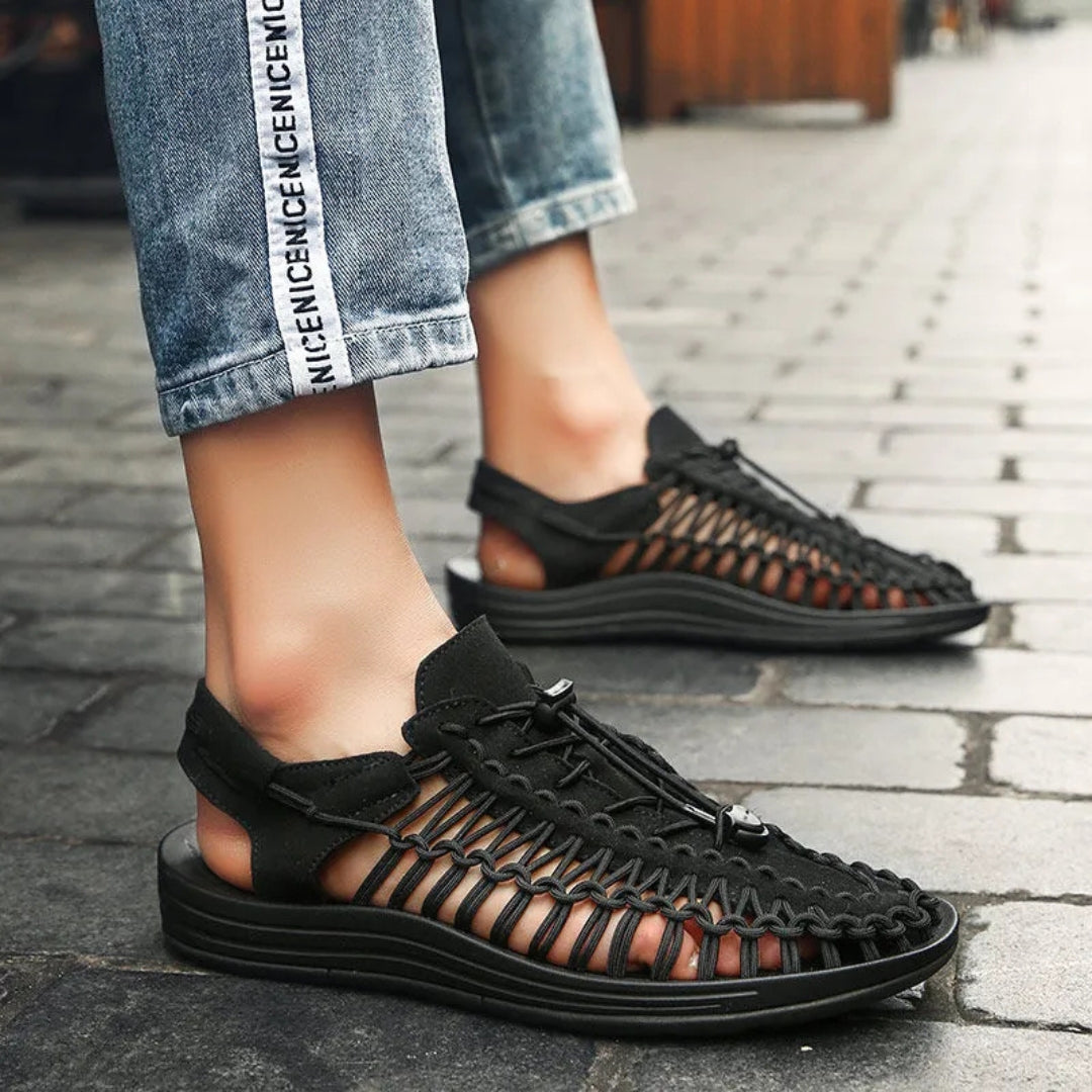 Fashionable Leather Sandals for Men ⎜ Braided Roman Sandals for Summer