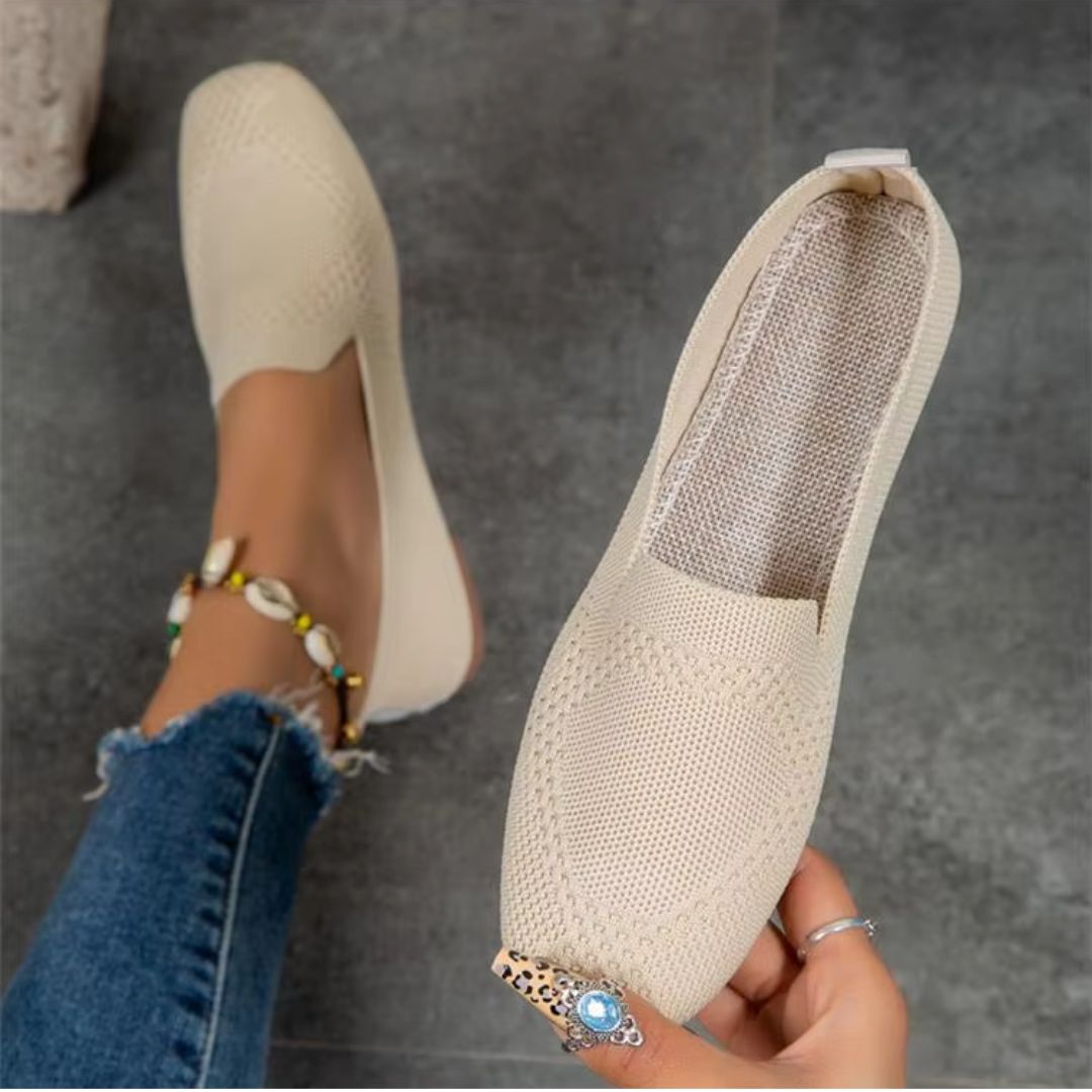 Loafers for Women ⎜ Comfortable Flats Made From Breathable Fabric with a Modern Design and Flat Sole