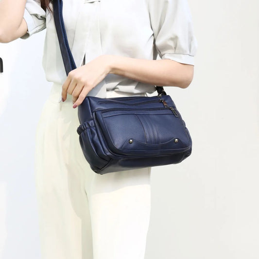 Fashionable Shoulder Bag for Women ⎜ Large Bag with Multiple Compartments and Practical Design
