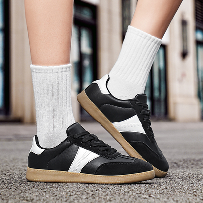 Men's Sneakers ⎜ Fashionable Vintage Shoes with Soft Soles for Everyday Comfort