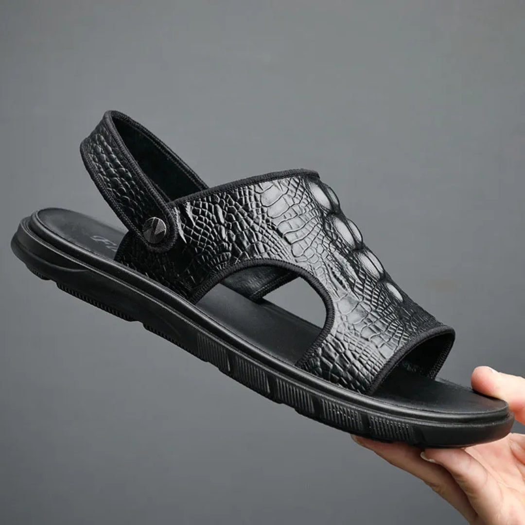 Leather Sandals for Men ⎜ Fashionable European - Style Beach Shoes for Outdoor Use