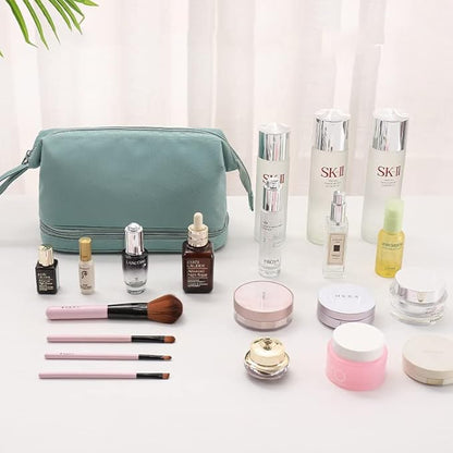 Cosmetics Bag for Women ⎜ Large Travel Bag with Double Zip and Separate Compartment for Care Products