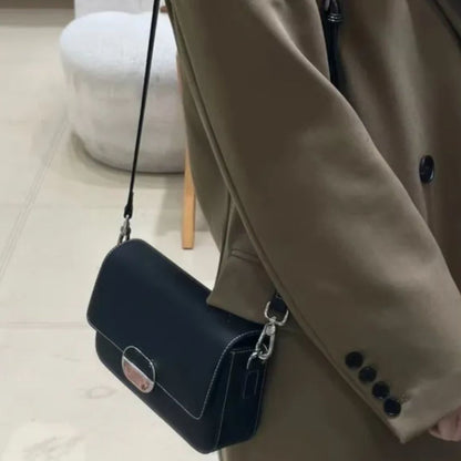 Shoulder Bag for Women ⎜ Elegant Faux Leather Handbag with Clasp