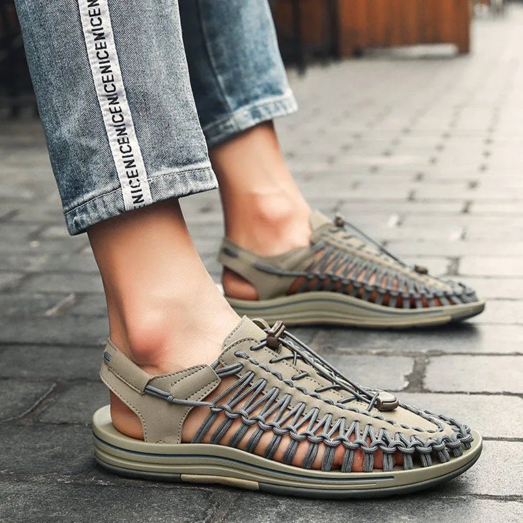 Fashionable Leather Sandals for Men ⎜ Braided Roman Sandals for Summer