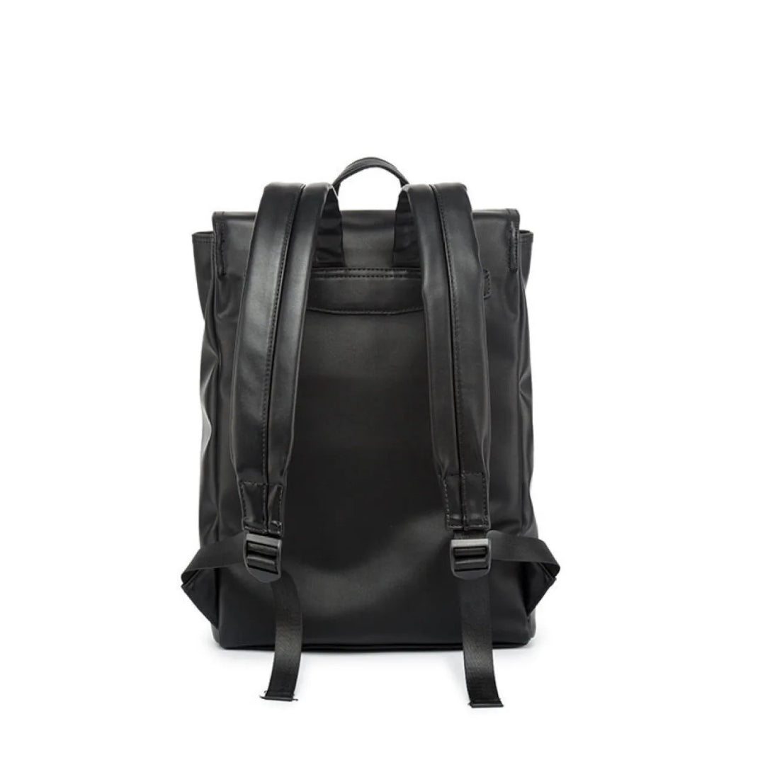 Business Backpack ⎜ Stylish Laptop Carrier with Practical Compartments