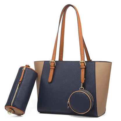 Three - in - One Handbag ⎜ Stylish Bag with Plenty of Storage Space and Accessories