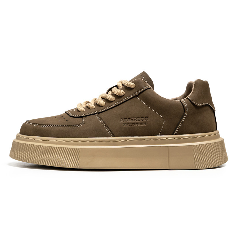 Men's Sneakers ⎜ Non - Slip Platform Shoes with Hard - Wearing Soles for Sporty Comfort