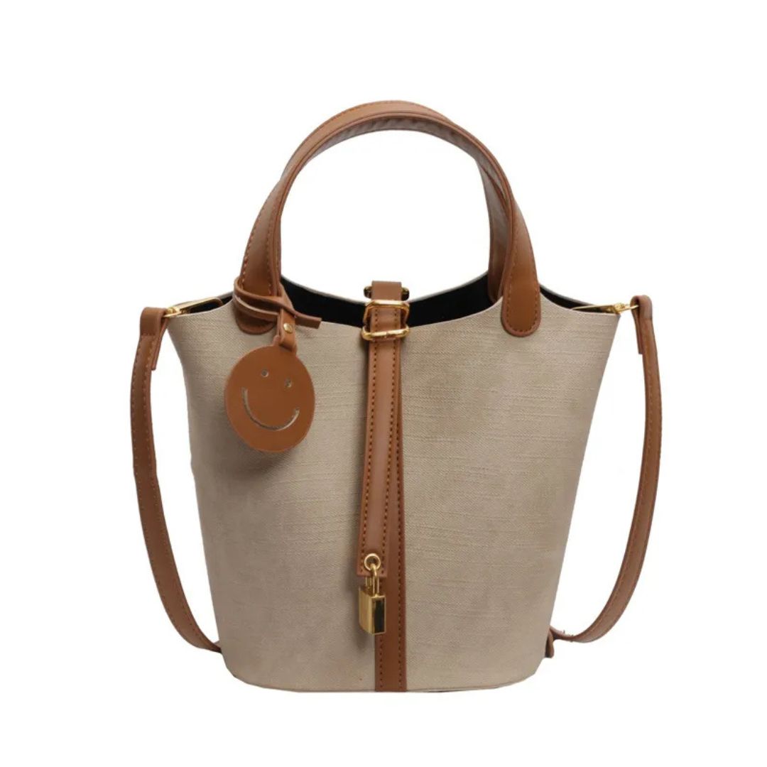 Retro Handbag for Women ⎜ Fashionable Bag with Smiley Tag and Adjustable Shoulder Strap