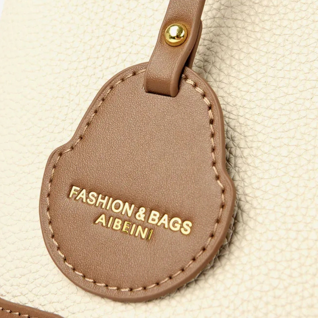 Elegant Faux Leather Handbag ⎜ Versatile and Spacious for Everyday Use