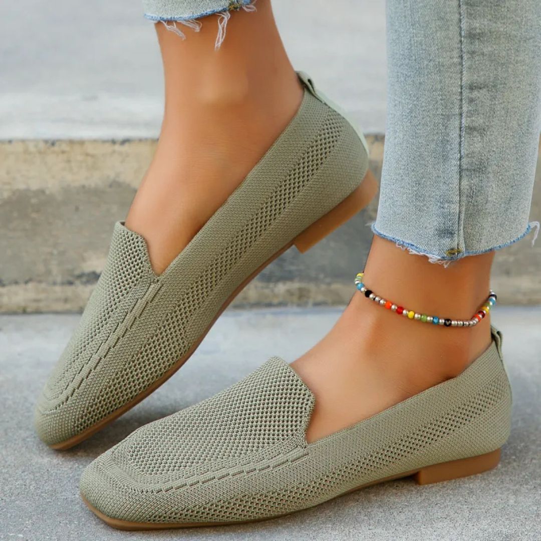 Loafers for Women ⎜ Comfortable Flats Made From Breathable Fabric with a Modern Design and Flat Sole