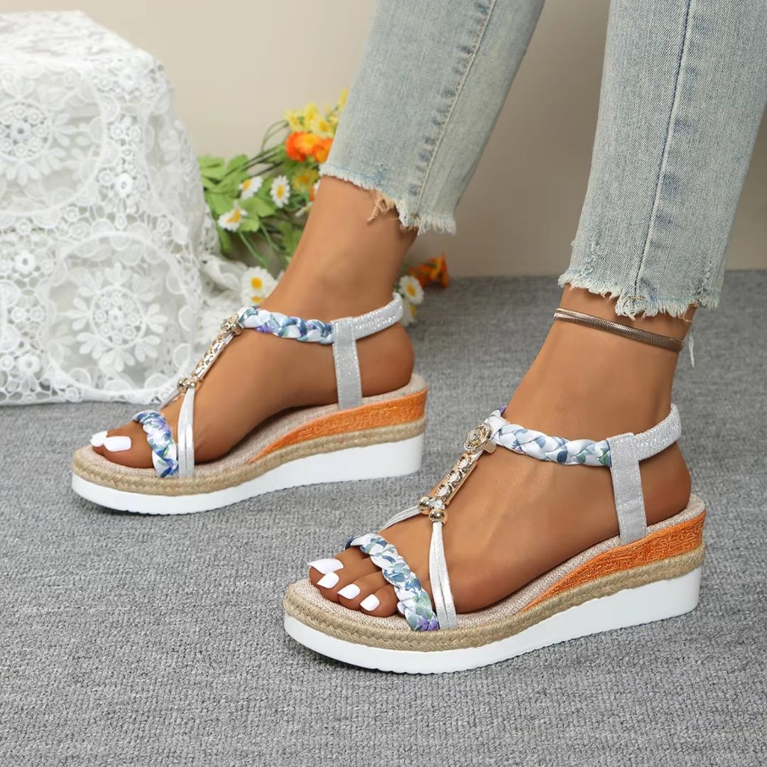 Women's Wedges with Braided Strap ⎜ Comfortable Sandals with Pearl Details and Fashionable Sole