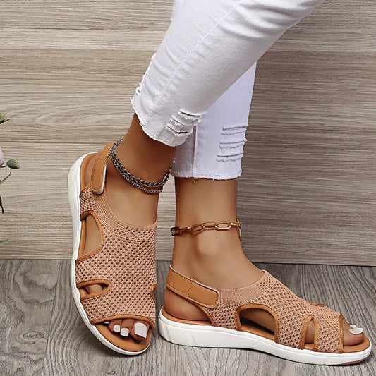 Women's Flat Sandals ⎜ Comfortable Shoes with Breathable Mesh Fabric and Fashionable Details
