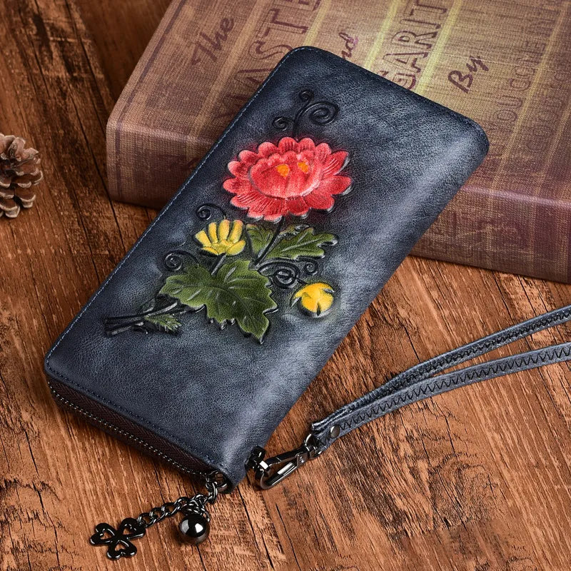Women's Wallet with Zip ⎜ Retro Design with Floral Embossing and Practical Wrist Strap