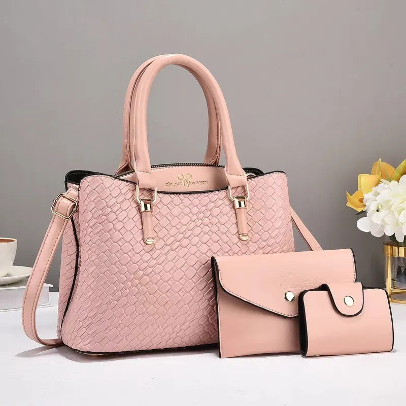 Woven Three - Piece Set ⎜ Stylish Handbag with Large Capacity and Practical Accessories