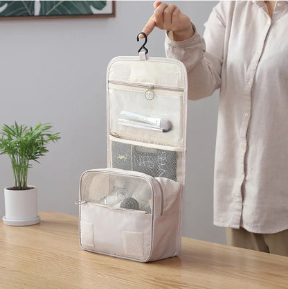 Cosmetics Bag for Travelling ⎜ Practical Storage with Large Capacity and Carrying Handle