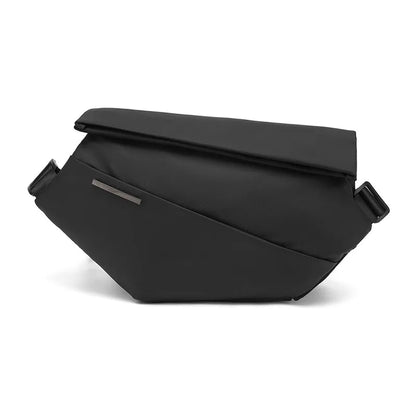 Multifunctional Shoulder Bag for Men ⎜ Sporty Chest Bag for Everyday Use and Fitness