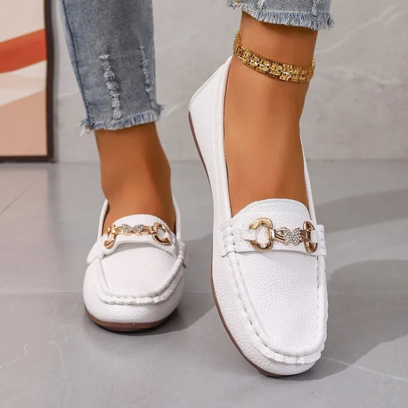 Moccasins for Women ⎜ Comfortable Leather Flats with Chain Detail and Elegant Slip - on Shape