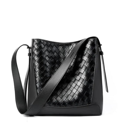Leather Shoulder Bag for Women ⎜ Fashionable Shoulder Bag with Braided Design and Adjustable Strap